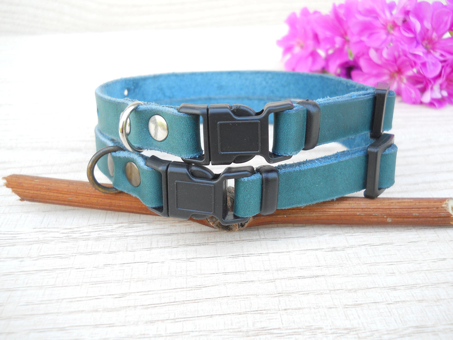 Petrol Color Leather Cat Collar