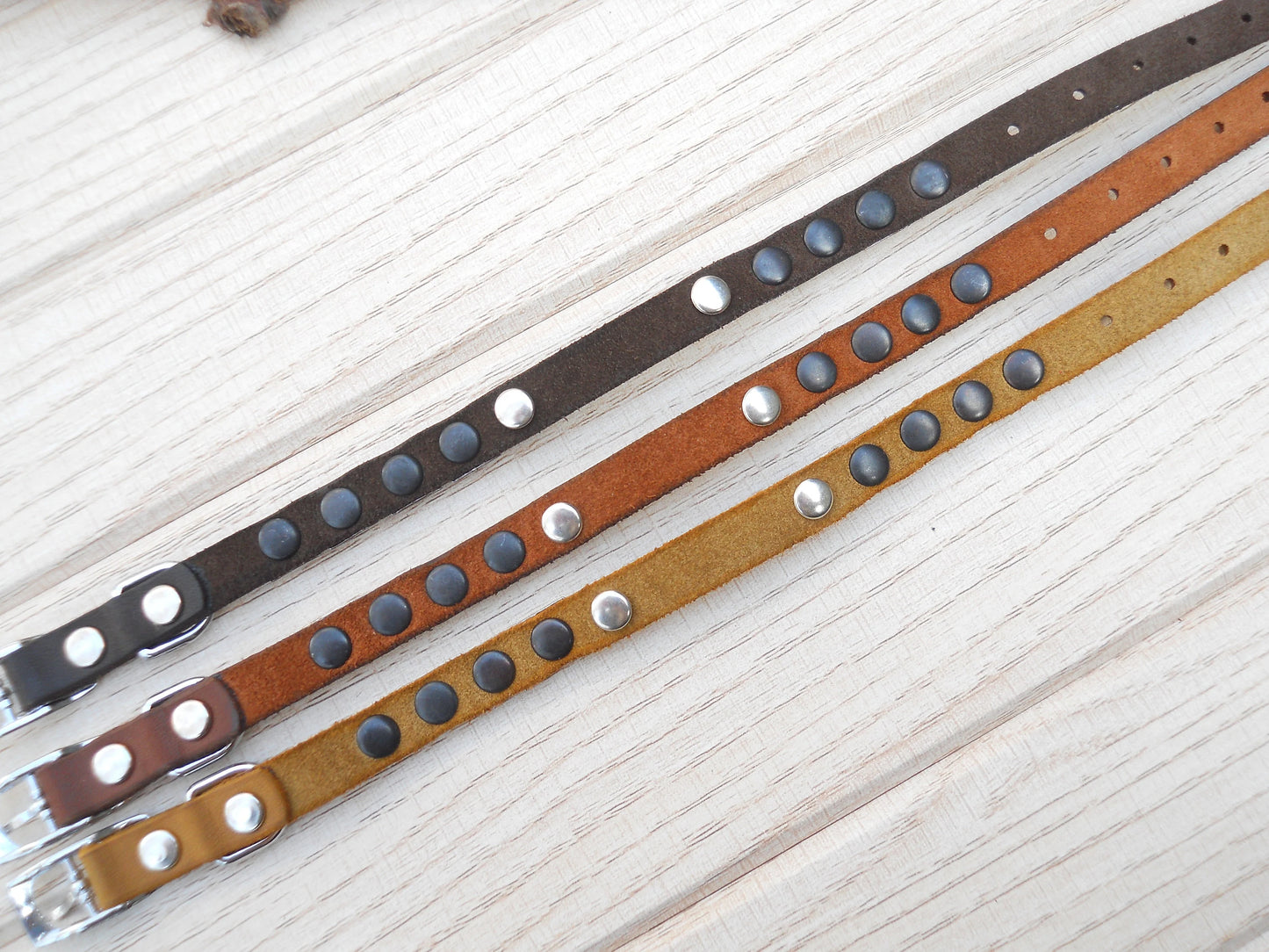 Leather Dog Collar with Pyramid Rivets – Personalized Tiny Dog Collar for Chihuahua or Yorkie