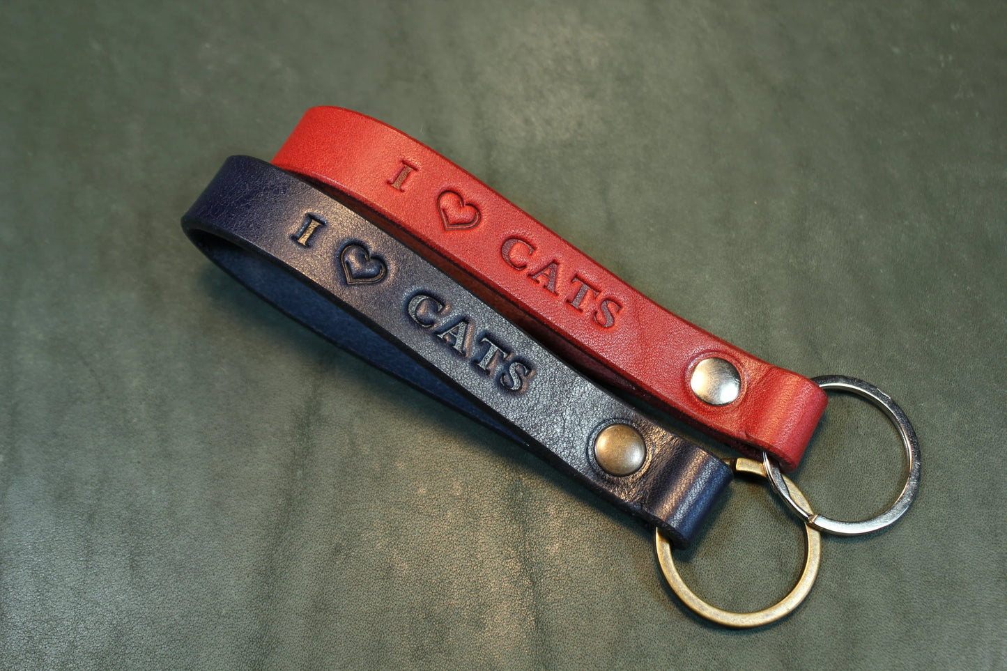 Custom Leather Pet Keychain – Dog or Cat Name Keychain